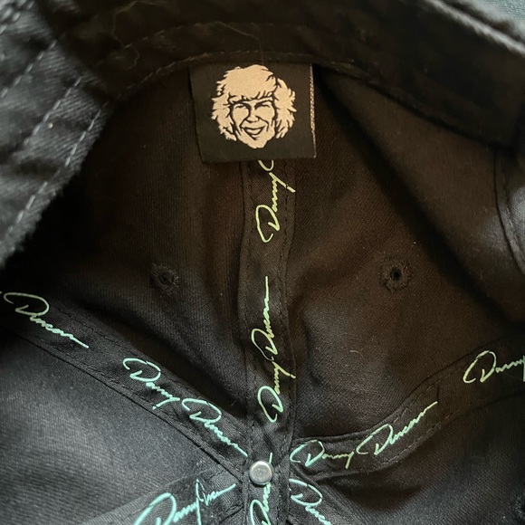 ¡Virginity Rocas! Hat - Picture 3 of 3